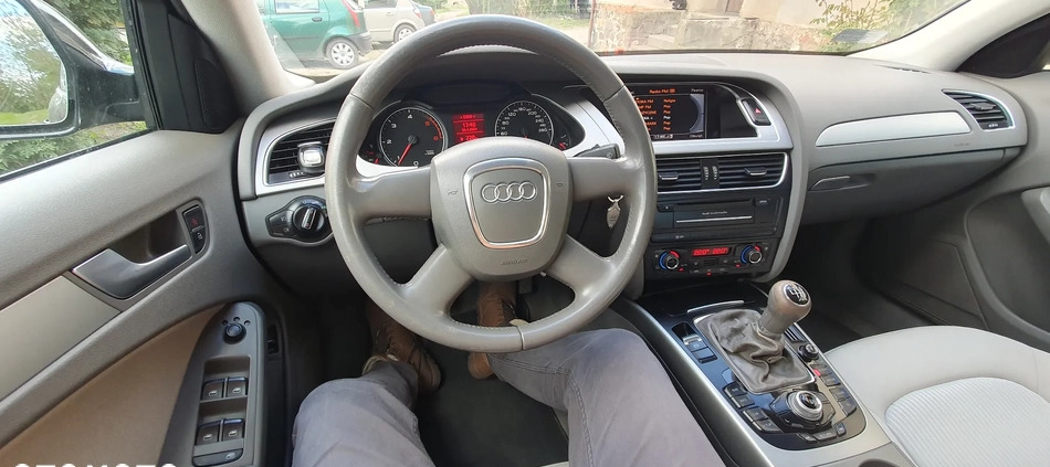 Audi A4 cena 28000 przebieg: 259368, rok produkcji 2008 z Ziębice małe 154